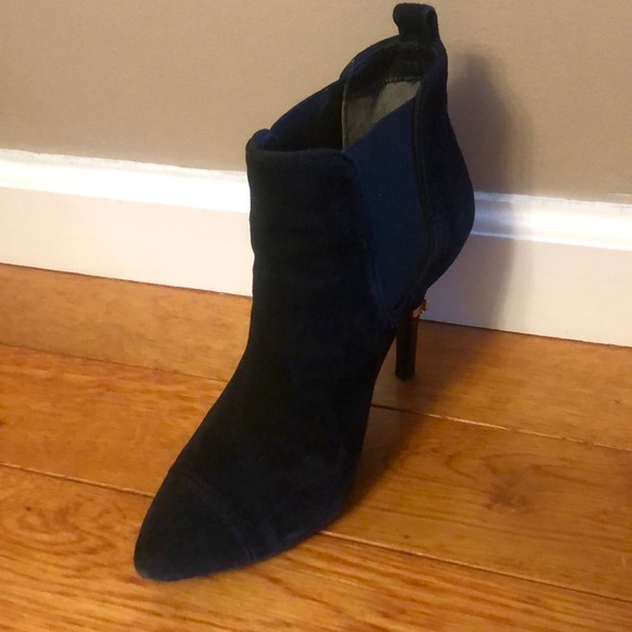 Tory Burch healed boots - Picture 4 of 4